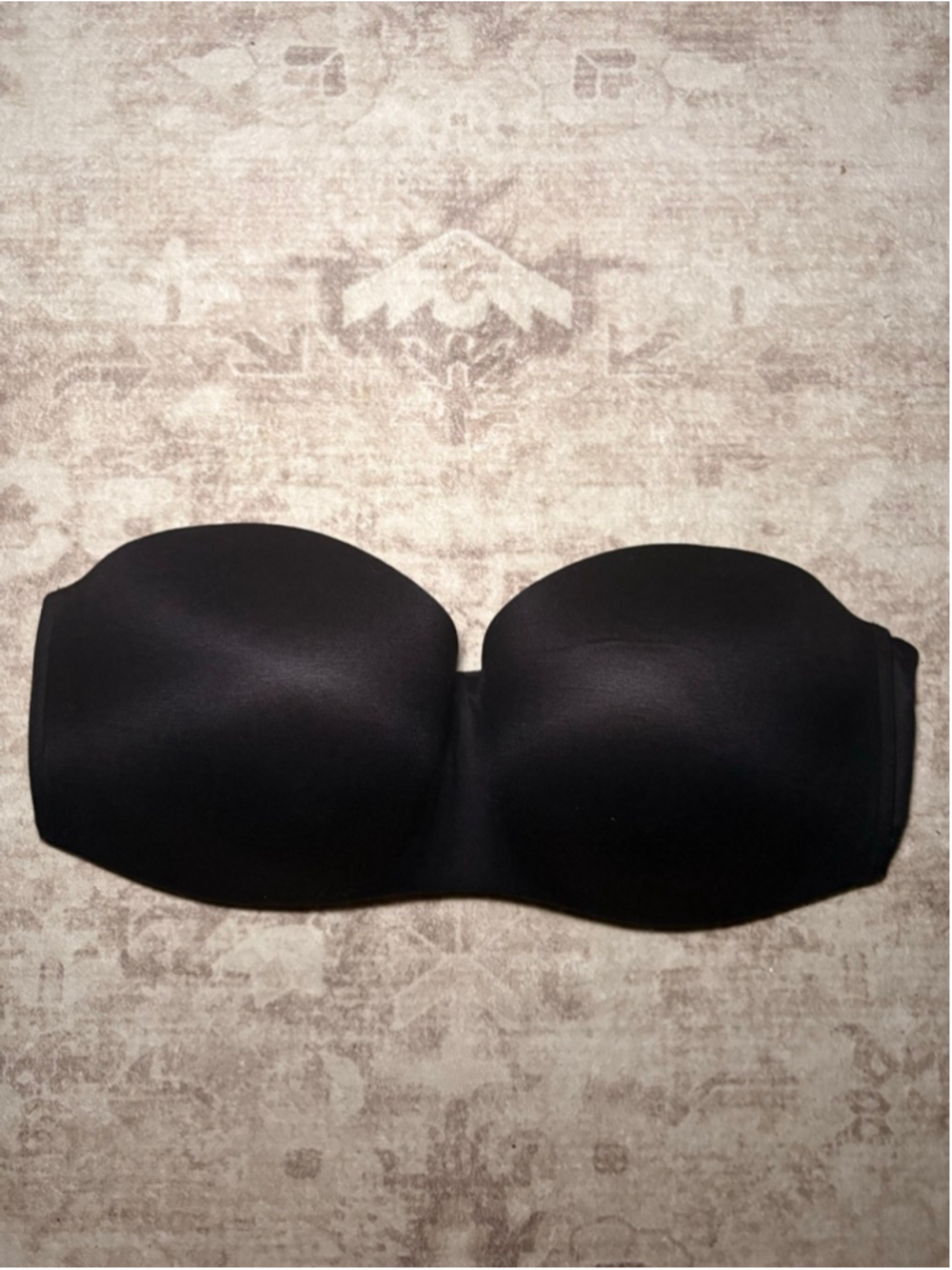 Sonoma Black Strapless Bra 38C Gripping Cups